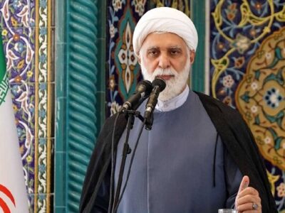 بی نیاز: جمهوری اسلامی ایران برابر تهدیدها با قدرت ایستاده است