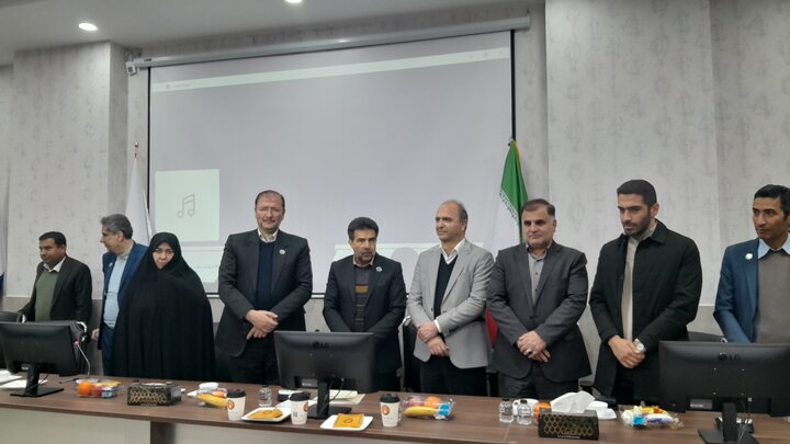 بیابان‌زدایی در ۷۵۰ هکتار از دشت سجزی اصفهان آغاز شد