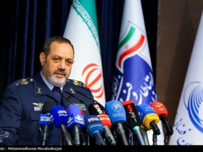 تاکید وزیر دفاع بر دستیابی به فناوری پرتابگر هواپایه و حضور در مدارژئو