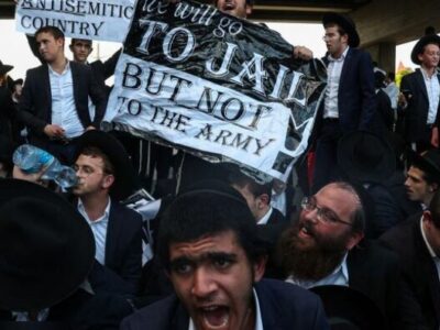 تشدید درگیری‌ها در بنی‌براک؛ زخمی شدن نظامیان صهیونیست درحمله حریدی‌ها