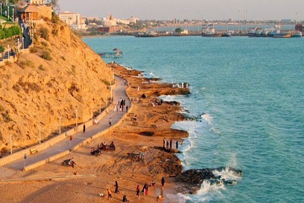 تهیه نقشه‌ پهنه‌بندی آلودگی سواحل مکران