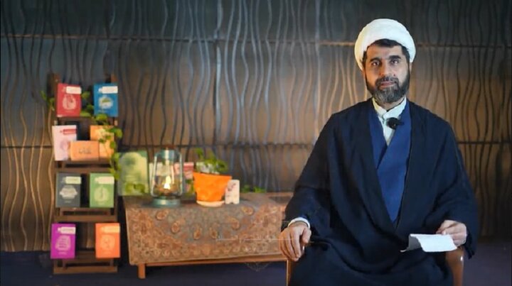 توضیح و تبیین آیه«وَاسْتَعِینُوا بِالصَّبْرِ وَالصَّلَاهِ» به زبان لری