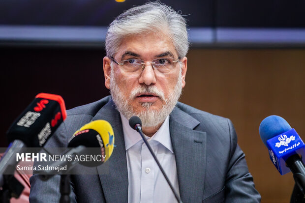 توضیح وزیر علوم درباره آزادی دانشجویان با اتهامات سبک