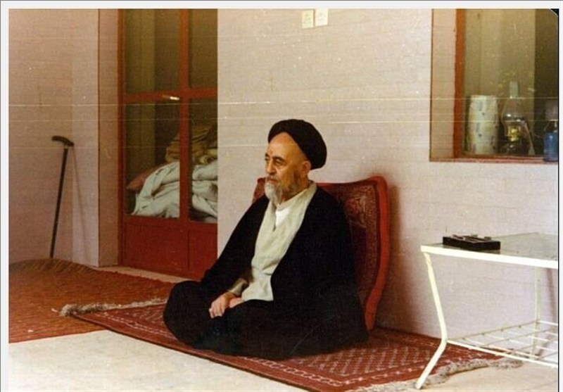 جامعه مستکبر، انسانِ بی‌خود