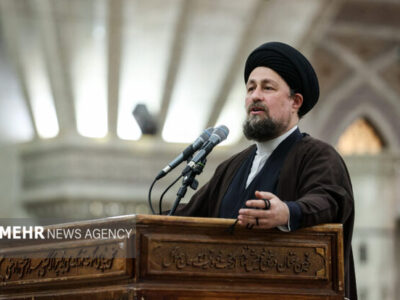 حجت‌الاسلام خمینی: انقلاب اسلامی پیام‌های بزرگی برای تاریخ دارد