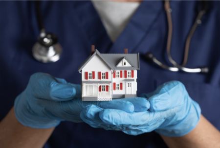 خدمات پرستاری و پزشکی در شرایط جنگی در منزل با آنی آزما خدمات پرستاری و پزشکی در شرایط جنگی در منزل با آنی آزما