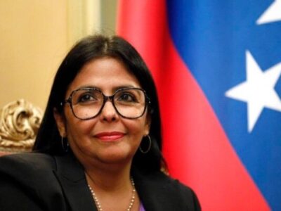 دیدار فرمانده فرماندهی جنوبی آمریکا با رئیس جمهوری موقت ونزوئلا