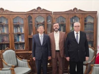 دیدار و گفتگوی غریب آبادی با سفرای روسیه و چین