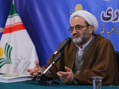 ذوعلم: حلقه‌های میانی نباید به حزب‌سازی و جناح‌گرایی تقلیل یابند