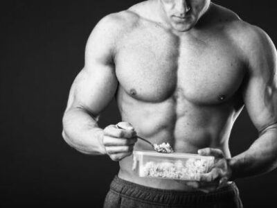 راهنمای جامع بدنسازی و استفاده اصولی از مکمل‌های ورزشی