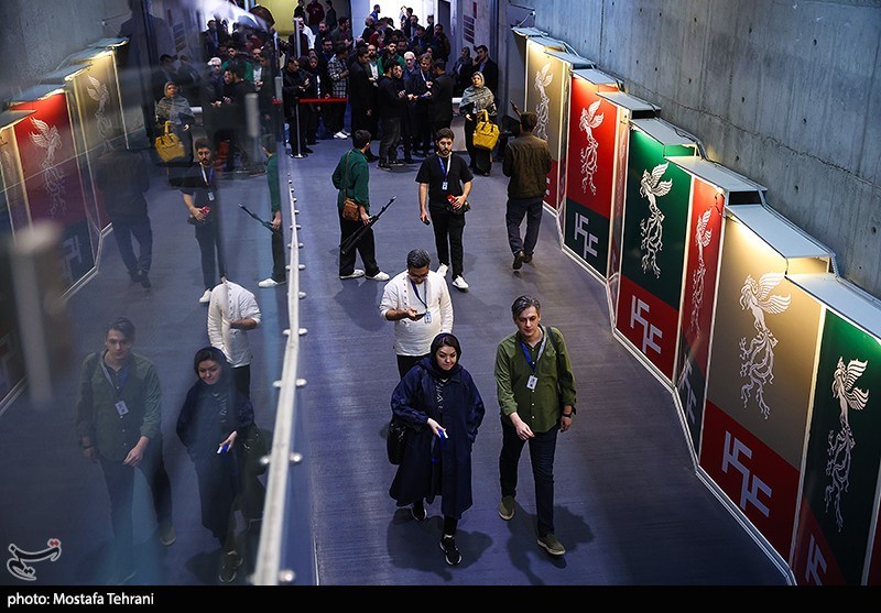 روز چهارم جشنواره فجر؛ از ادای احترام به حاج قاسم تا راز غیبت بازیگران