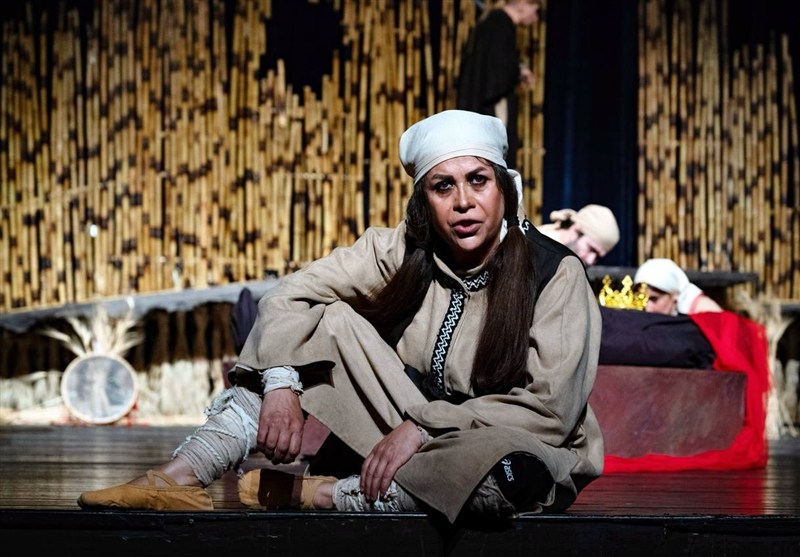 زن آسیابان از مرگ یزدگرد میگوید / فراز و فرود تاریخ ایران در یک نمایش