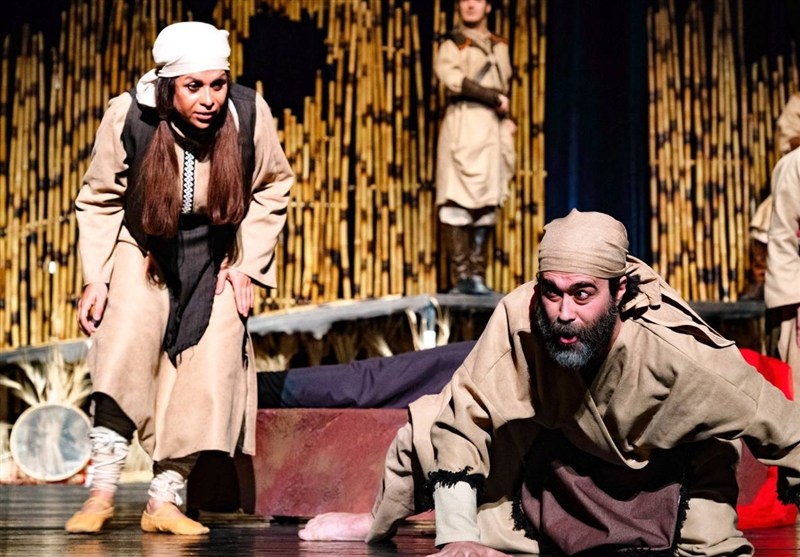 زن آسیابان از مرگ یزدگرد میگوید / فراز و فرود تاریخ ایران در یک نمایش نمایش ,