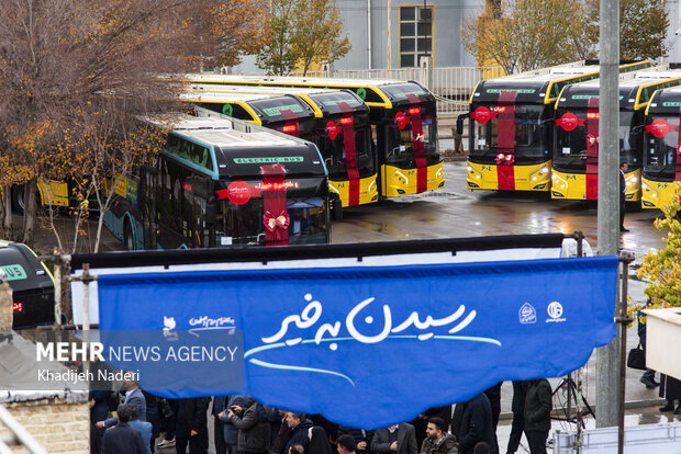 سری دوم از اتوبوسهای برقی تهران از بندر شهید رجایی ترخیص شد