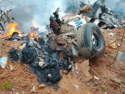 سقوط آمبولانس هوایی در شرق هند، ۷ کشته برجای گذاشت