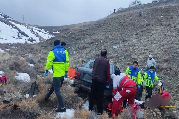 سقوط خودرو در محور چایپاره به خوی ۳ مصدوم برجای گذاشت