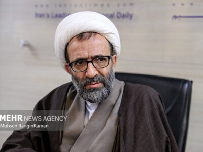 سلیمی: چسبندگی دولت به زمین و عدم تحرک در واگذاری اراضی قابل قبول نیست