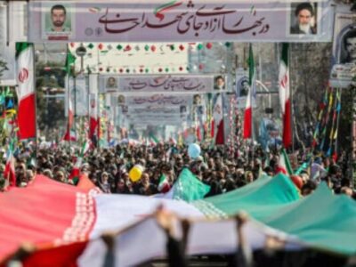 شهرکردی ها پای کار انقلاب؛ حضور پرشور نسل جوان در راهپیمایی ۲۲ بهمن