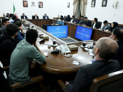 عارف: تشکل‌های دانشجویی از بدنه خود فاصله گرفته‌اند