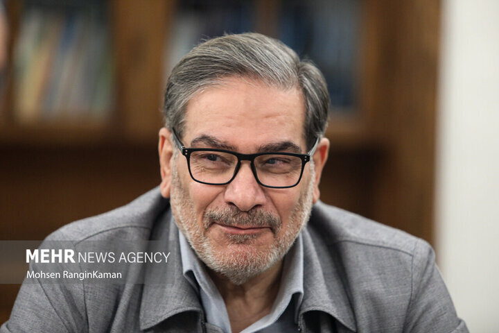 عراقچی از حمایت و اختیار کافی برای توافق برخوردار است