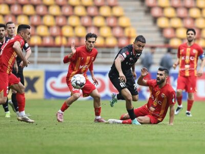 فرصت ویژه برای سرخ‌ها / بازی چادرملو برای پرسپولیس حیاتی است