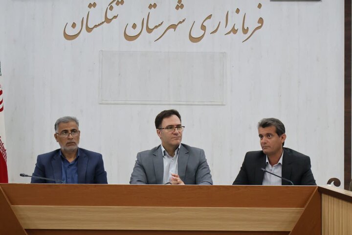 فرماندار تنگستان: ساماندهی سواحل در اولویت برنامه ها است