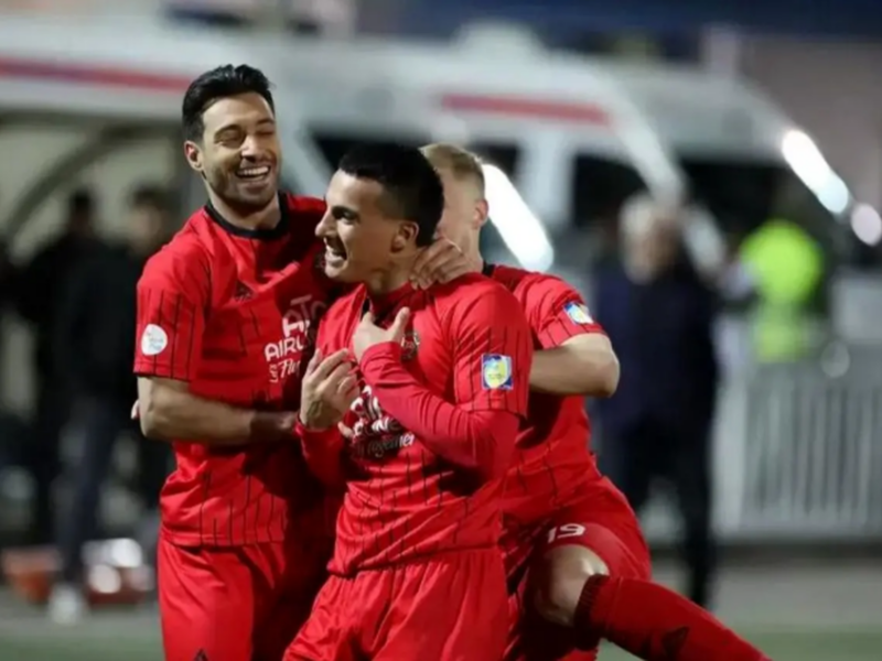 فوتبال در تبعید/ تراکتور به‌جای تبریز، در دوحه میزبان شد