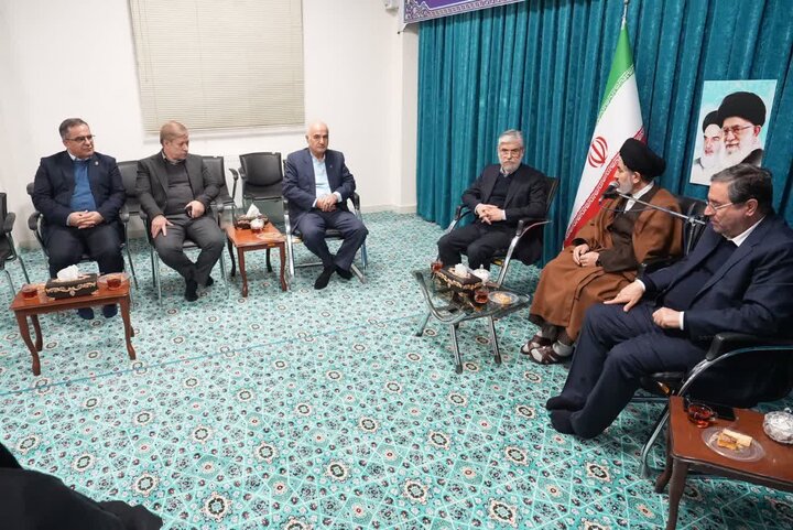 قریشی: ظرفیت نخبگان آذربایجان غربی مورد توجه قرار گیرد