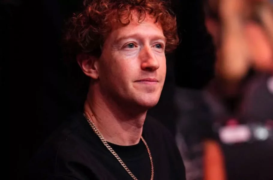 مارک زاکربرگ می‌خواهد نصف کدهای متا در سال 2026 با هوش مصنوعی نوشته شود