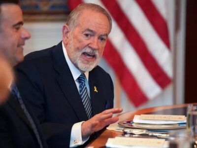 «مایک هاکبی» و بازتولید گفتمان اشغال در قرن بیست‌ویکم