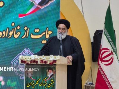 محمودی: کمک به خانواده‌های زندانیان معامله‌ای با خداوند است