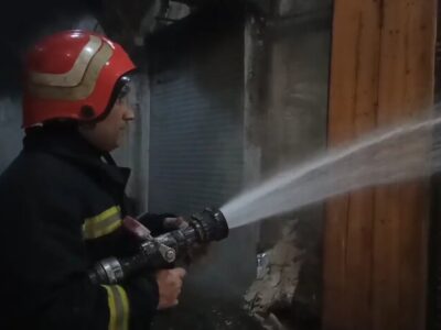 مومنی: آتشسوزی جزئی در پیاده راه فرهنگی رشت مهار شد