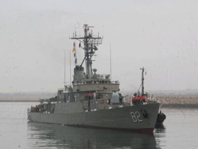 ناوگروه ۱۰۳ ارتش وارد آب‌های سرزمینی شد