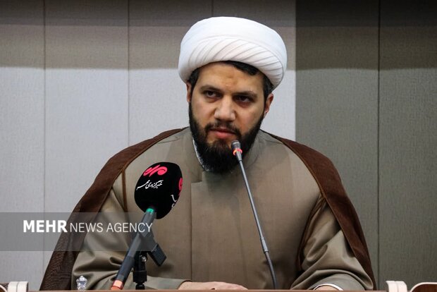 نجفی: «زندگی با آیه‌ها» نقشه راه تغییر نگاه جامعه به قرآن است