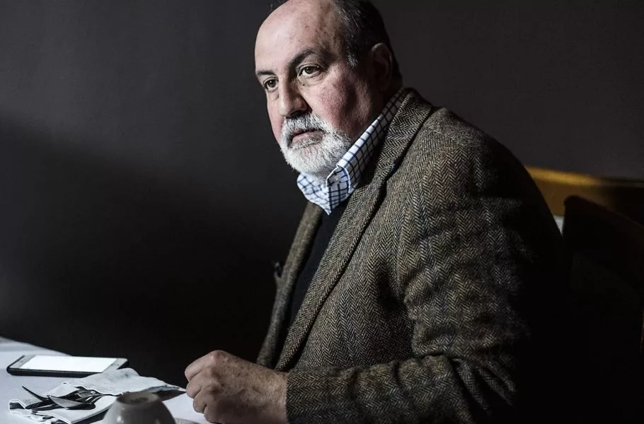 نسیم نیکلاس طالب: هوش مصنوعی تمام مشاغل قرن بیستمی را تهدید می‌کند