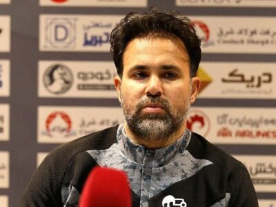 نصرتی: داور در سطح بازی نبود؛ دلم برای بازیکنانم می‌سوزد