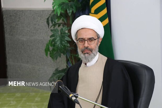 نوری: دشمنان نمیتوانند نور قرآن را خاموش کنند