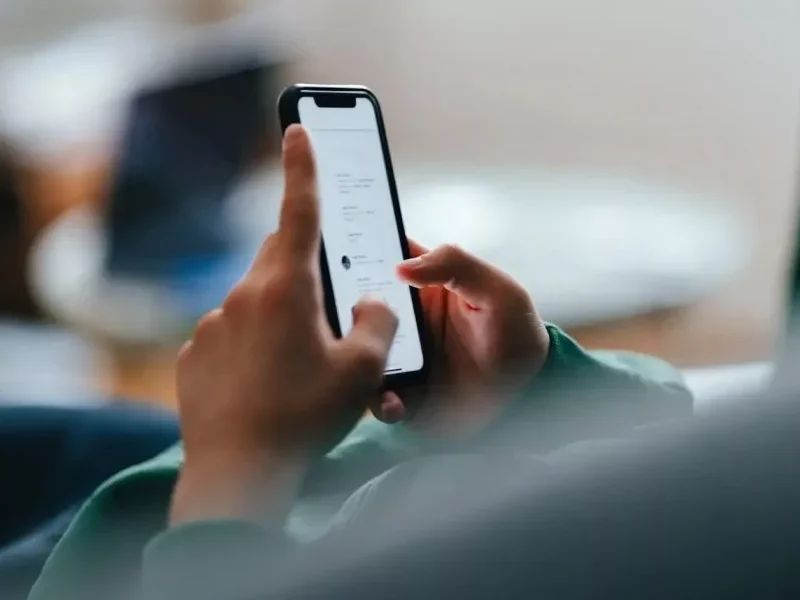 هشدار دانشمندان آکسفورد: مشاوره پزشکی با هوش مصنوعی می‌تواند خطرناک باشد