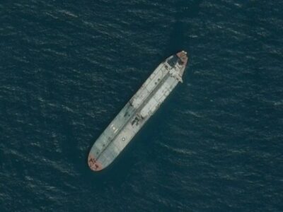 واشنگتن به دنبال مصادره نفتکش توقیف شده در نزدیکی ونزوئلا است