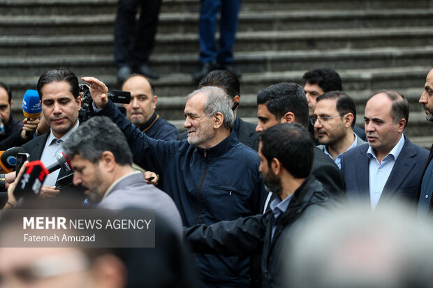 پزشکیان: مواضع من تغییری نکرده و هیچ تفاوتی با گذشته نکردهام