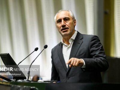 پورمحمدی: انتقال سهمیه بنزین به کارت بانکی از سال آینده اجرا می‌شود