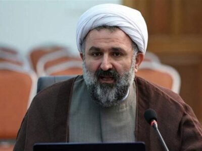 چرا رادیکالیسم مجازی، توان تولید انقلاب را ندارد؟