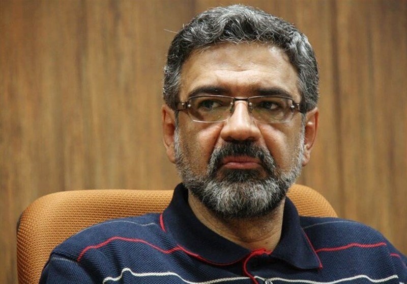 کتابی تازه از هدایتالله بهبودی