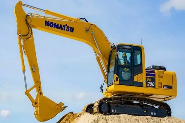 ۳ بیل مکانیکی‌ ۳۰۰ میلیاردی قاچاق  در فلاورجان کشف شد