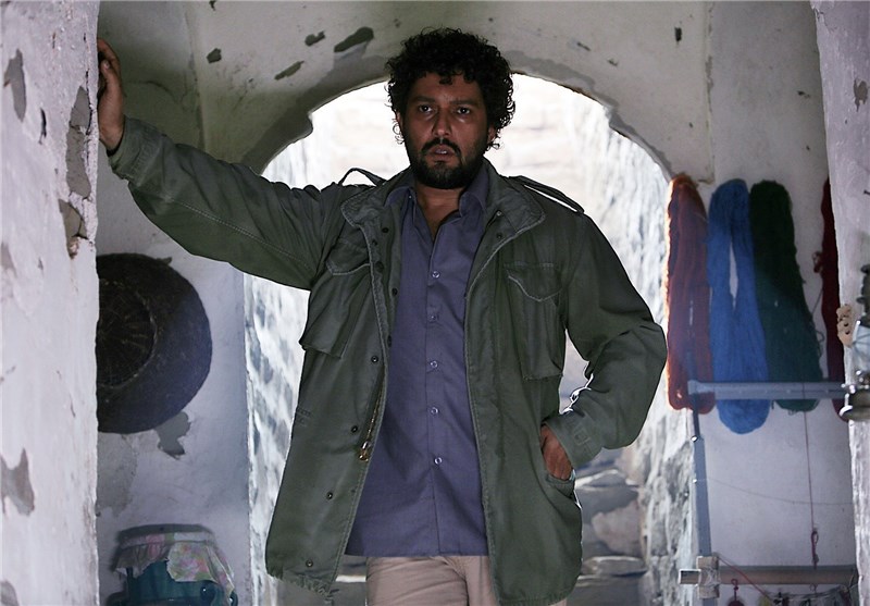 آقای بهداد؛ وقت ایستادگی است نه ناله کردن