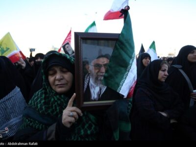 اهریمنی که رهبر ما را شهید کرد؛ از او حسین ساخت، خودش را یزید کرد