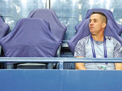 اوسمار برای فسخ تا ۲۰ فروردین صبر میکند!