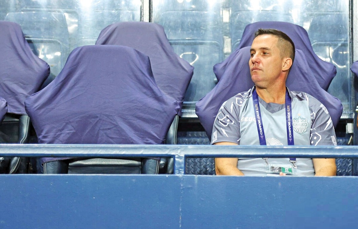 اوسمار برای فسخ تا ۲۰ فروردین صبر میکند!