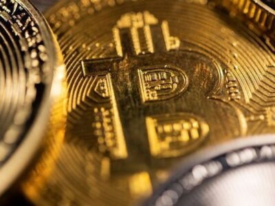 بیت‌کوین به کف قیمت جدید رسید