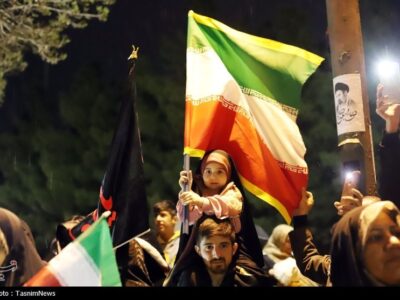 حزب باد را رها کنید؛ مطالبه از سلبریتیها حق مردم است